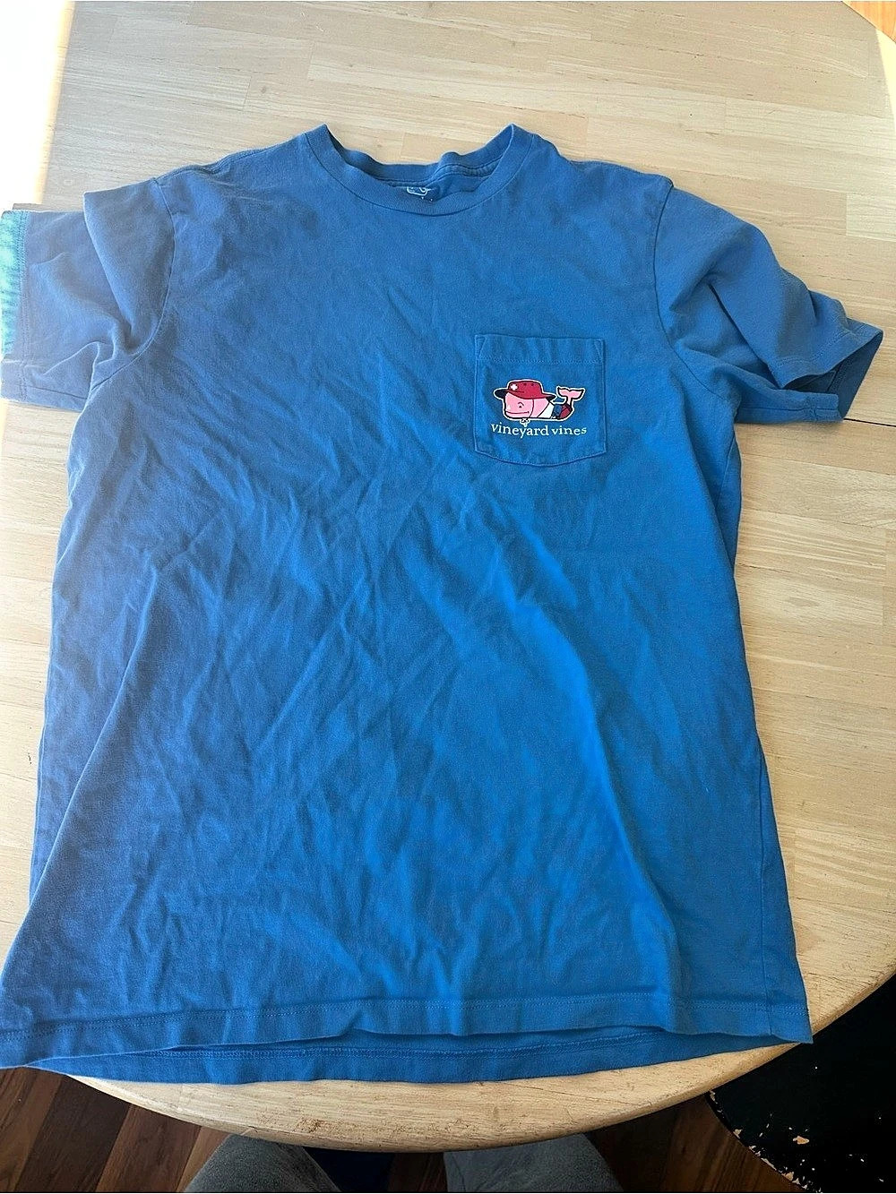 vineyard vines Lifeguard Whale Pocket Tee Blue Small